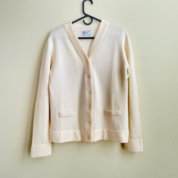 Johnstons of Elgin 100% Cashmere V-Neck Cardigan - Made in Scotland - Picture 1 of 6